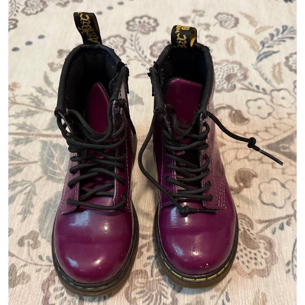 Dr. Martens Toddler Brooklee 1460 Purple Patent Leather Boots Side Zip Size 10 - Picture 2 of 7
